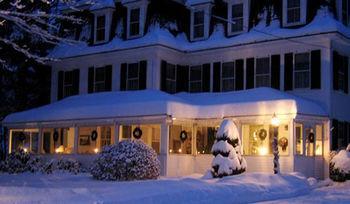 Glen Oaks Inn Intervale Екстер'єр фото