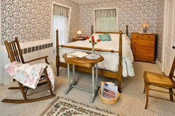 Glen Oaks Inn Intervale Екстер'єр фото